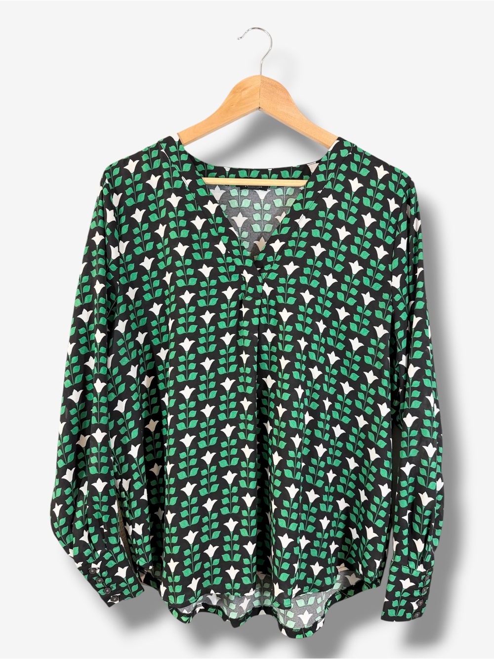 Ann Taylor V-Neck Blouse Size L Black Green Abstract Floral Long Sleeve Casual